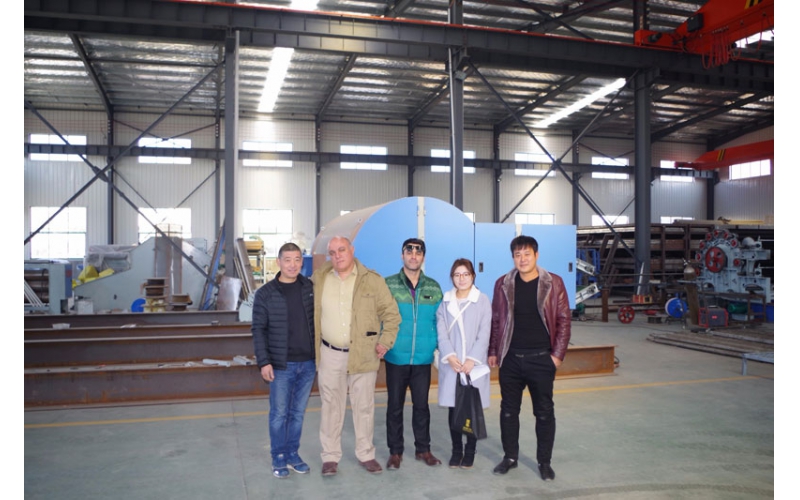 恰逢公司成立15周年慶，伊朗氣流成網(wǎng)針刺保溫棉生產線